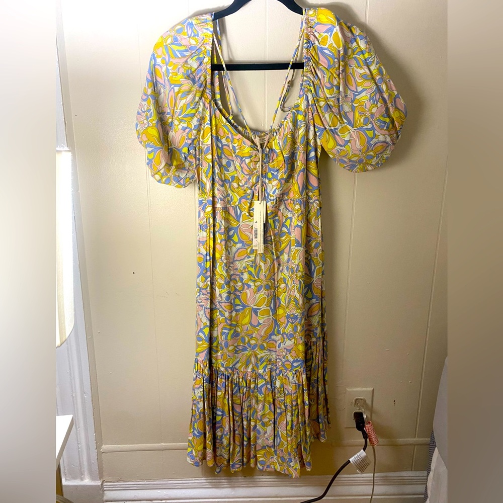 Vestique Floral Dress NWT